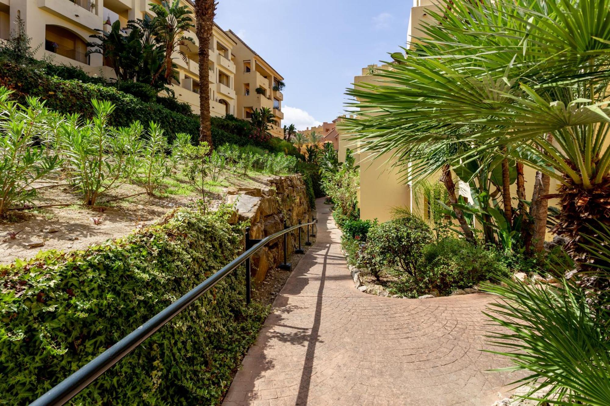 Duquesa Village Property Manilva Dış mekan fotoğraf
